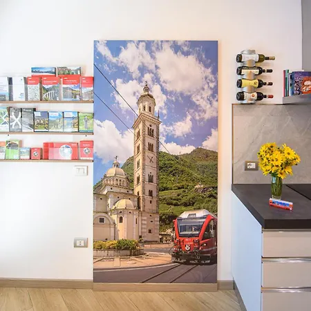 Le Rondini Penzion Tirano
